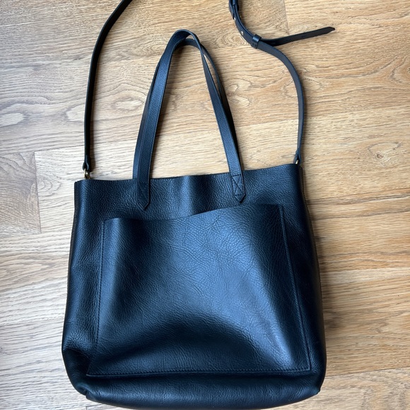 Madewell Handbags - Madewell Medium Transport Tote